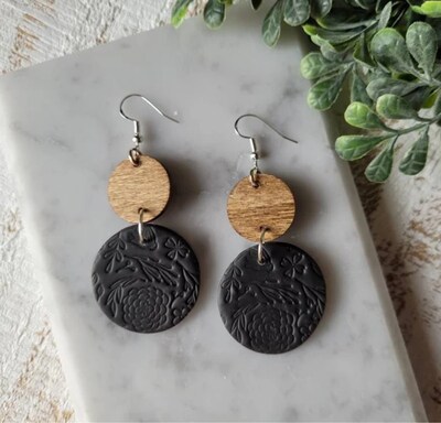 Dangle clay earrings deals
